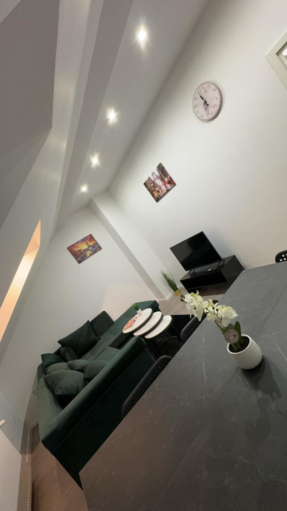 Paris By D&J Apartment'S Altenessen Nord ภายนอก รูปภาพ