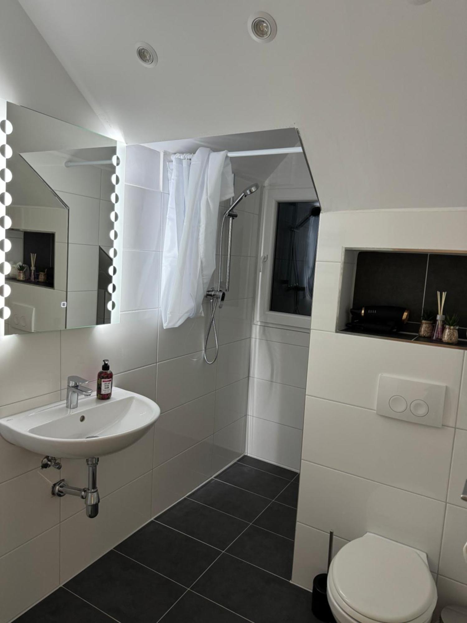 Paris By D&J Apartment'S Altenessen Nord ภายนอก รูปภาพ